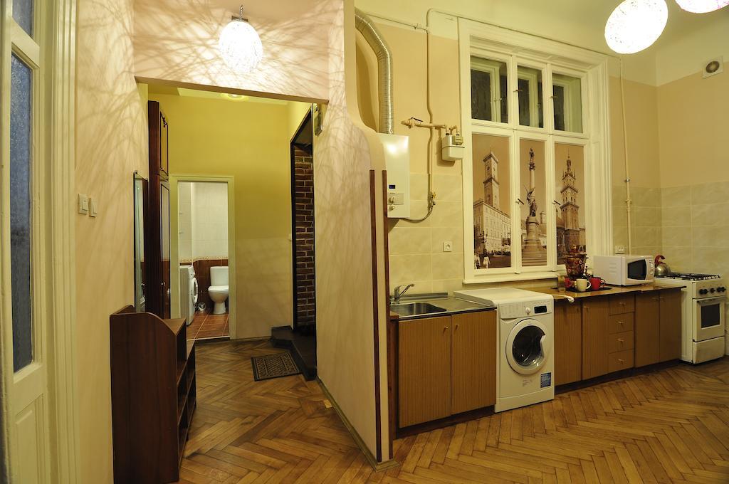 Voyager Hostel Lvov Exteriér fotografie