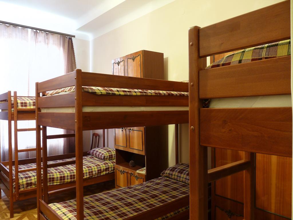 Voyager Hostel Lvov Pokoj fotografie