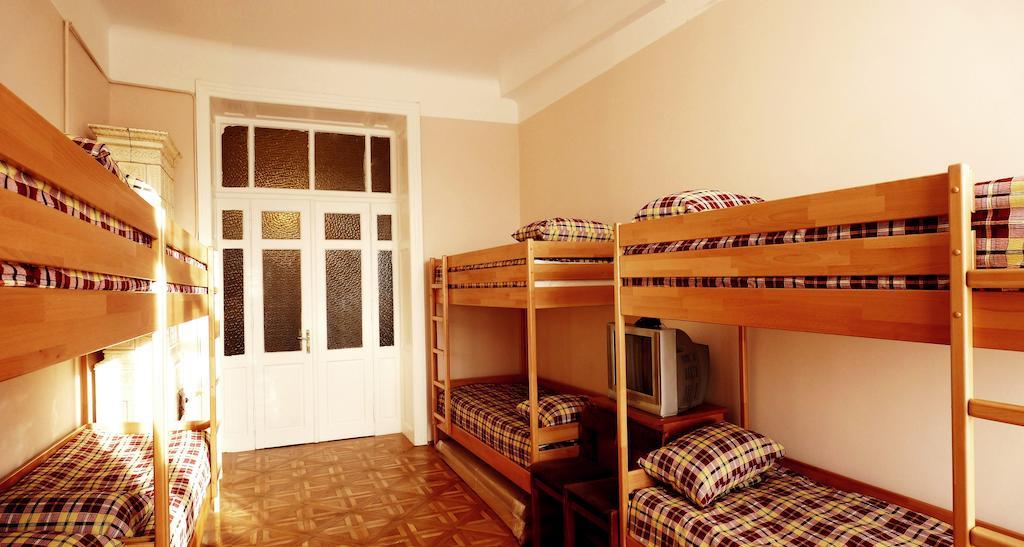 Voyager Hostel Lvov Pokoj fotografie